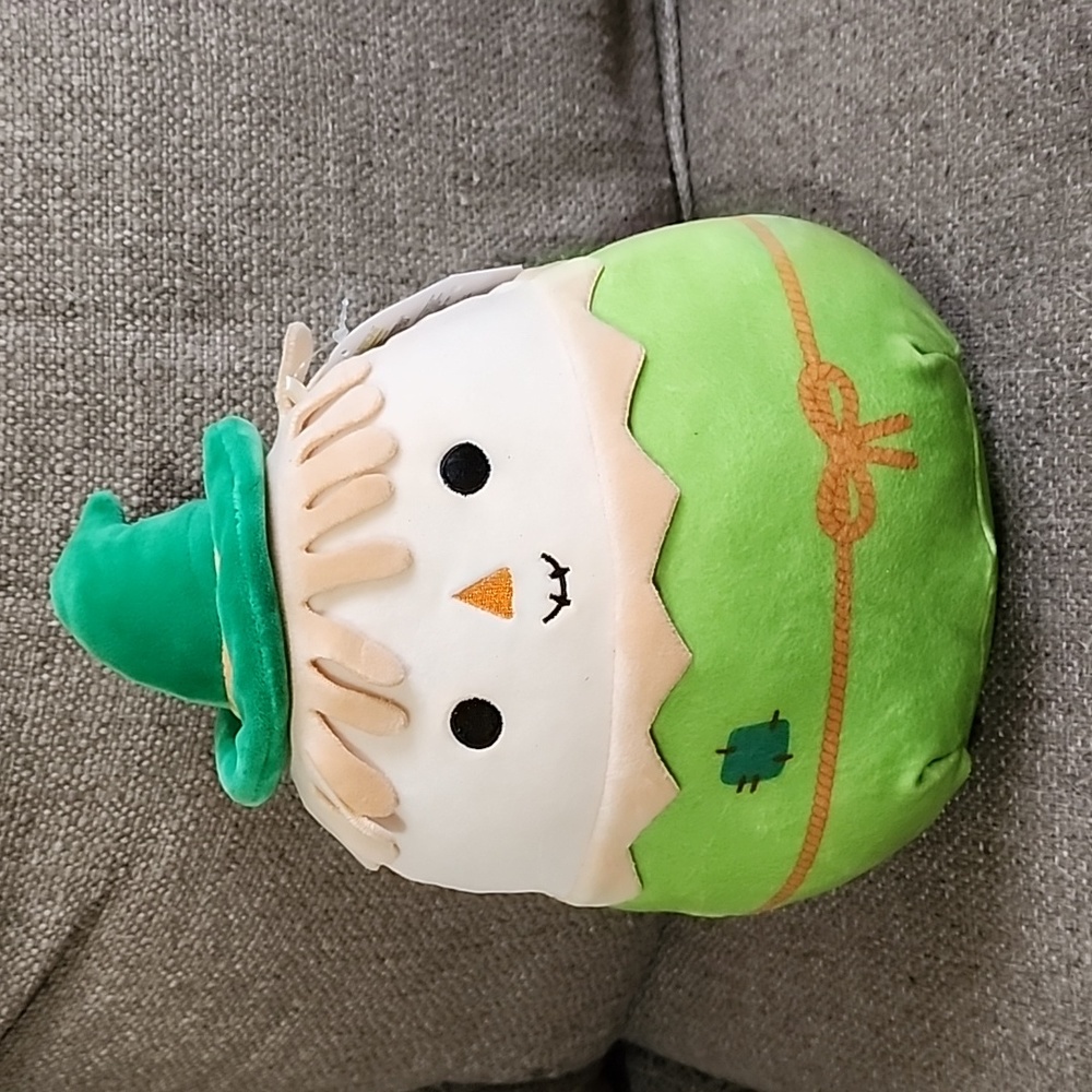 Samuel Squishmallow 8"